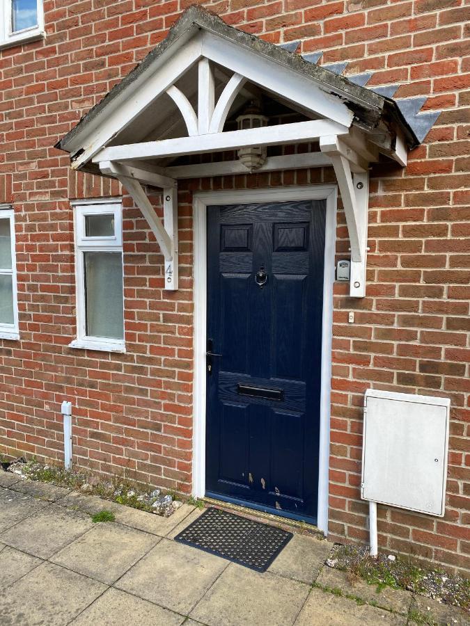 Relaxing Townhouse In The Heart Of Bridport Villa Eksteriør bilde